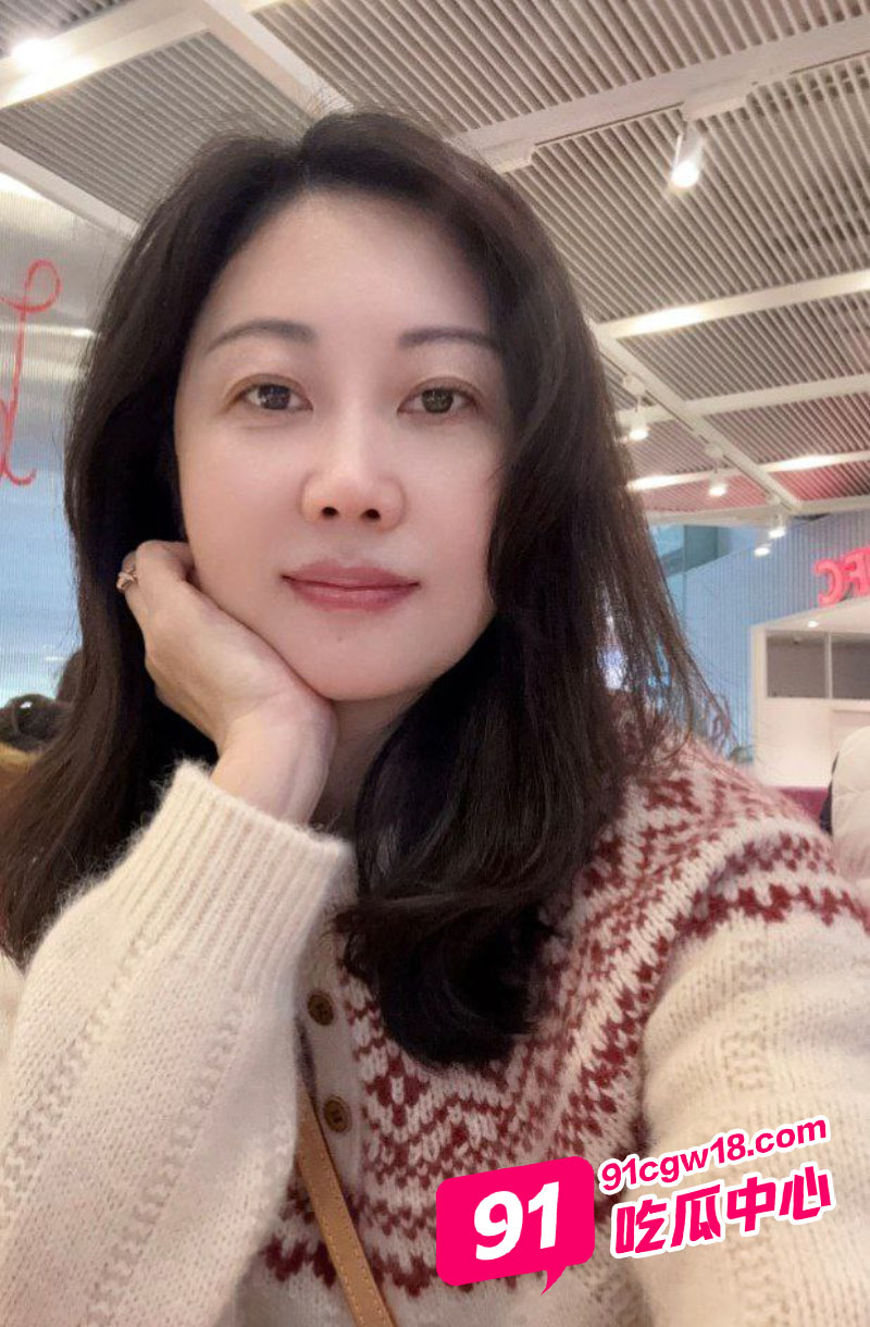 嫂子的诱惑～大哥欠钱不还嫂子以身抵债“你好粗啊 爽死我啦” 配图15
