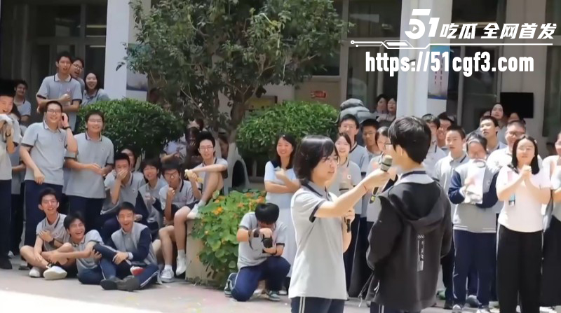 厦门第一中学赵梓牧向女友求婚03 厦门第一中学赵梓牧向女友求婚03