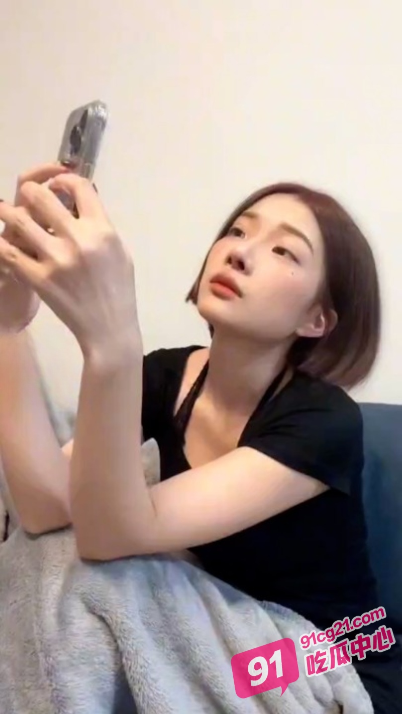 台湾人气网红zhen祯阿姨 完美露脸性爱新作 竟成撸管神片！