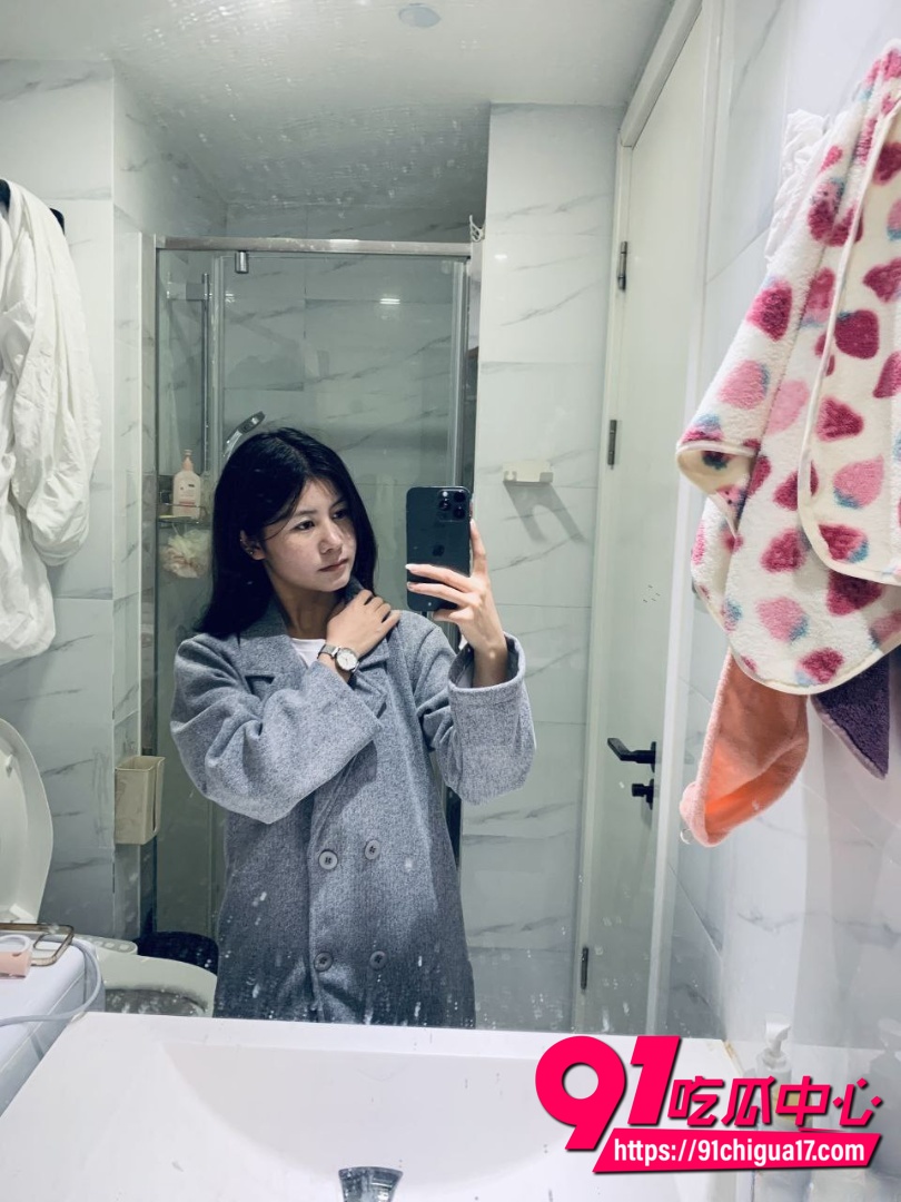 云南杨晓莹洗澡私拍视频6 云南杨晓莹洗澡私拍视频6