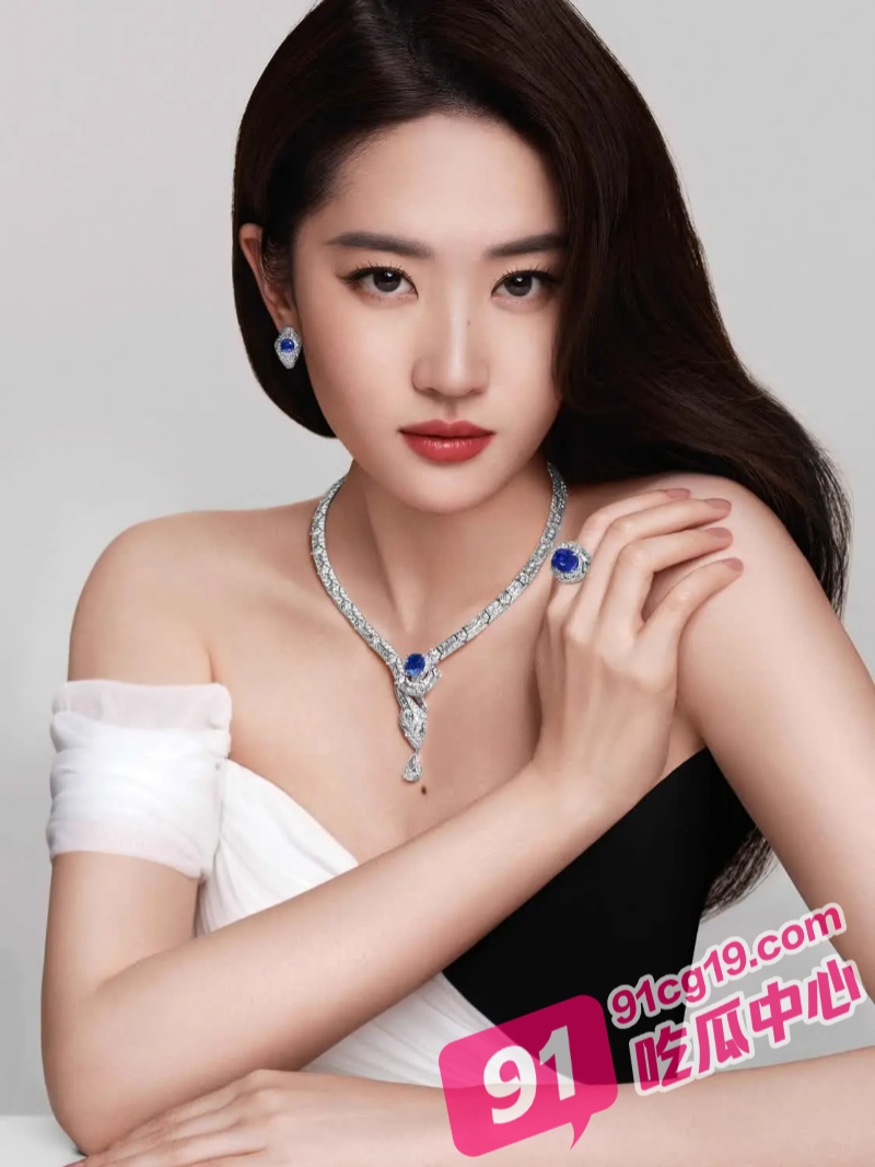 女明星 刘亦菲 AI换脸 成人版 倩女幽魂 混剪色情电影最新流出 与 古天乐 共演激情画面 配图
