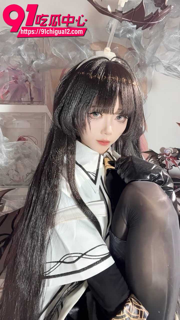 推特福利姬cos明日方舟阿尔图罗1