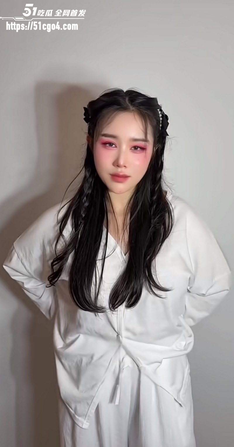 汐梦瑶与妈妈开视频口交05 汐梦瑶与妈妈开视频口交05
