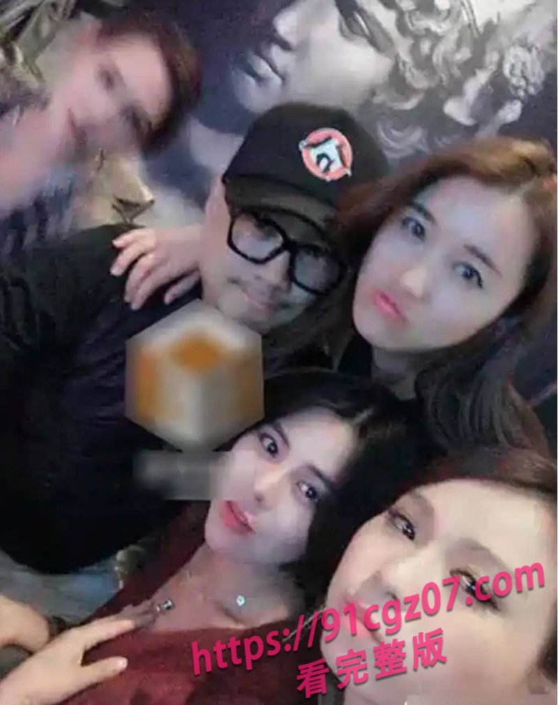 徐峥被曝骚扰人妻长期嫖娼35.jpg 徐峥被曝骚扰人妻长期嫖娼35.jpg