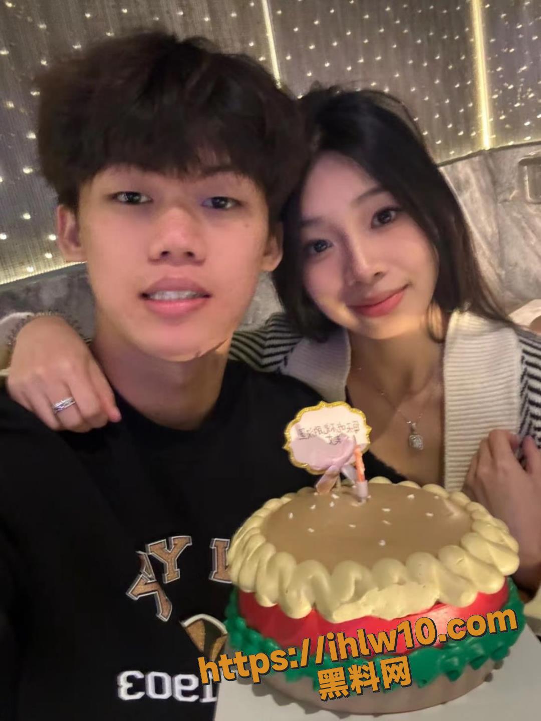 独家爆料 广州外语艺术学院骚逼黄乐妍与男友性爱视频流出