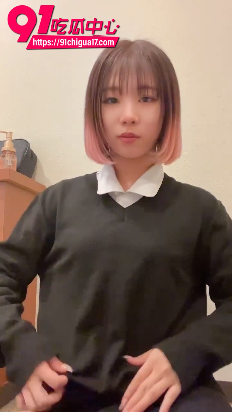 日本短发樱花妹裸贷逾期被社会大哥曝光6 日本短发樱花妹裸贷逾期被社会大哥曝光6