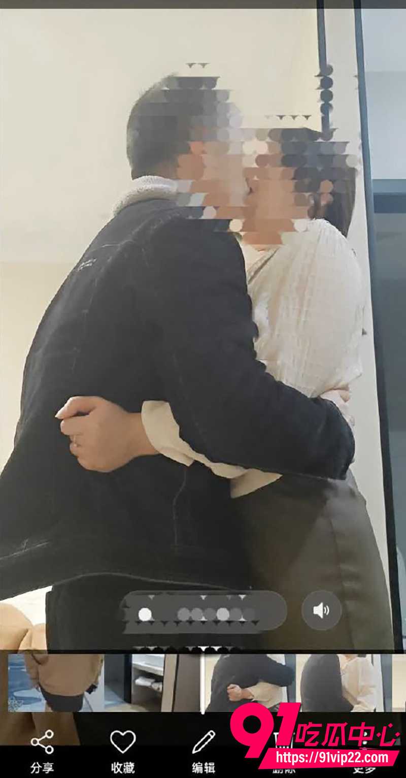 海角大神大姨姐的性福新作 大姨姐和老公吵架后偷跑出来 被大神趁虚而入操到彻底瘫软