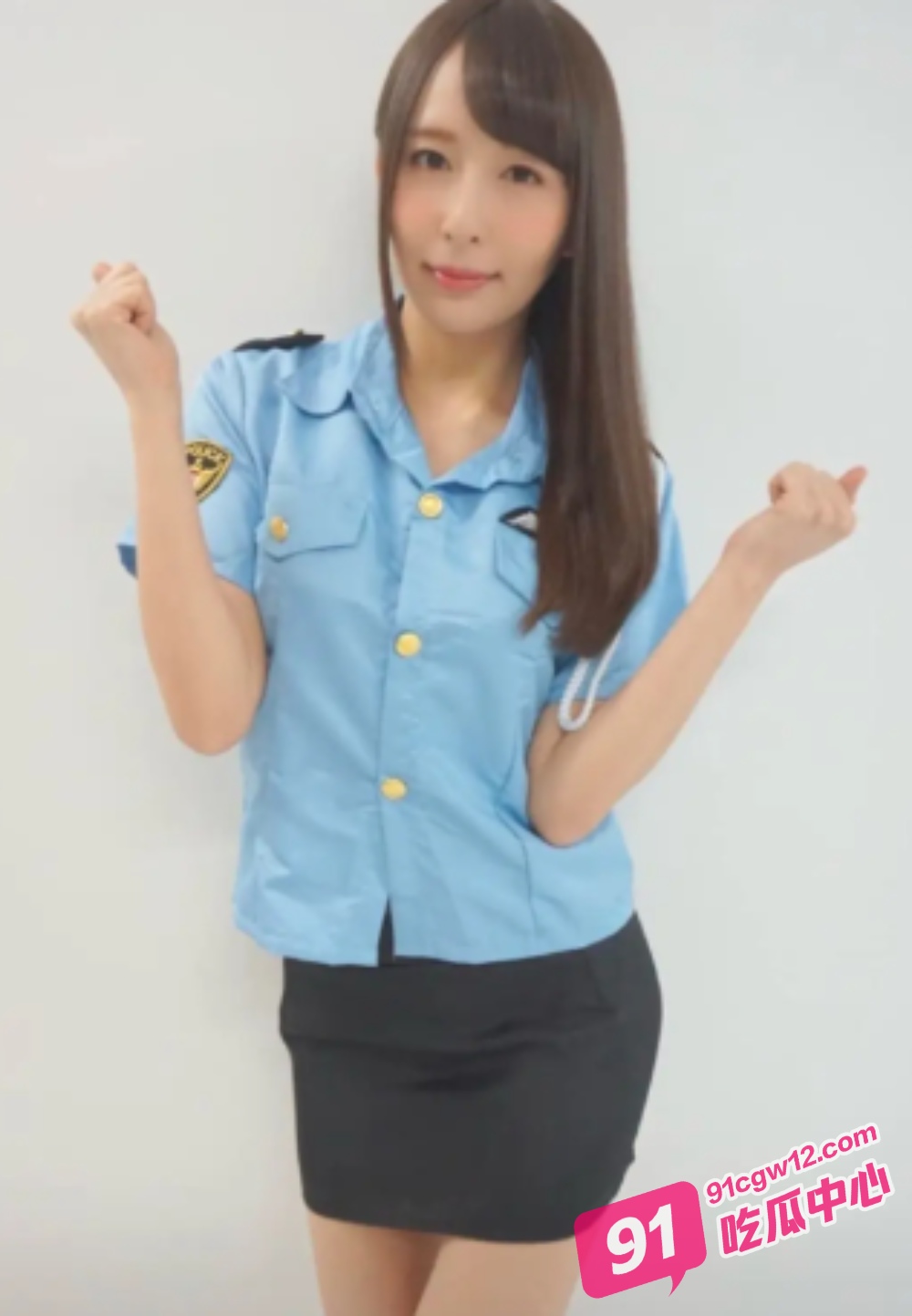 丈夫尸骨未寒就在灵牌前被他弟弟干到高潮的美寡妇 你想试试吗？