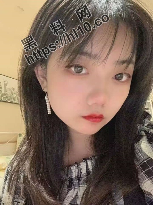 某大学性感可爱的学妹papa视频流出！些许不完美但贵在真实！