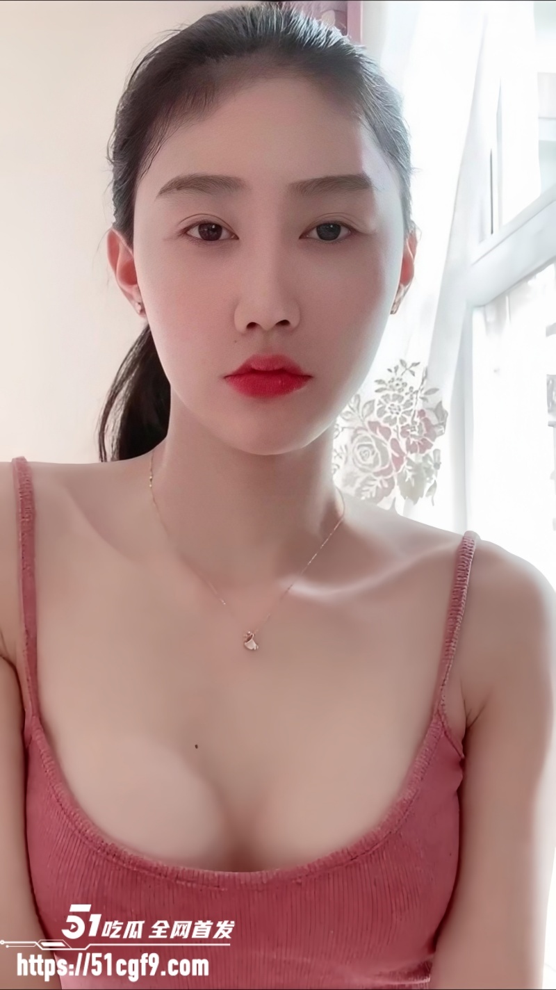 3 3