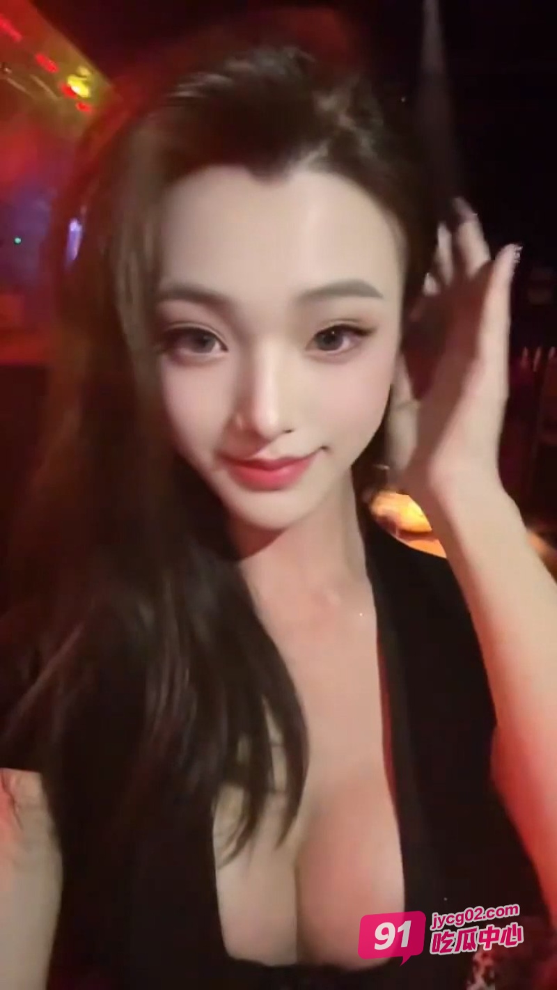 网红Sam老师私拍汇总 床上性爱显露性奴的本性！