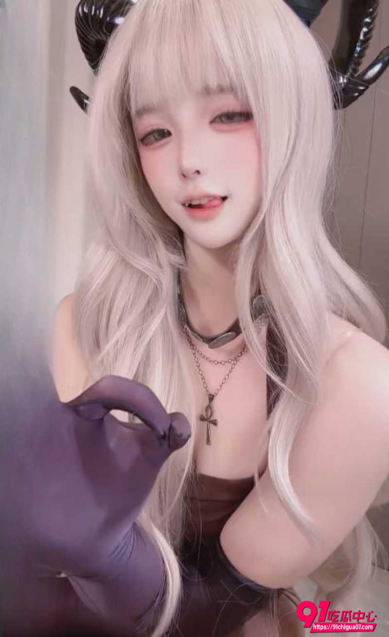 B站104万粉狗修巾提督2 B站104万粉狗修巾提督2