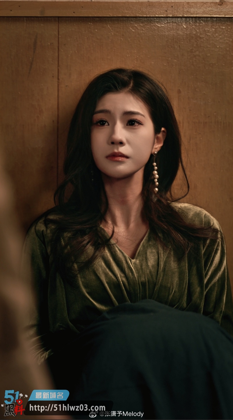 短剧圈绿茶女演员张潇予48页曝光pdf1_副本.jpg 短剧圈绿茶女演员张潇予48页曝光pdf1_副本.jpg