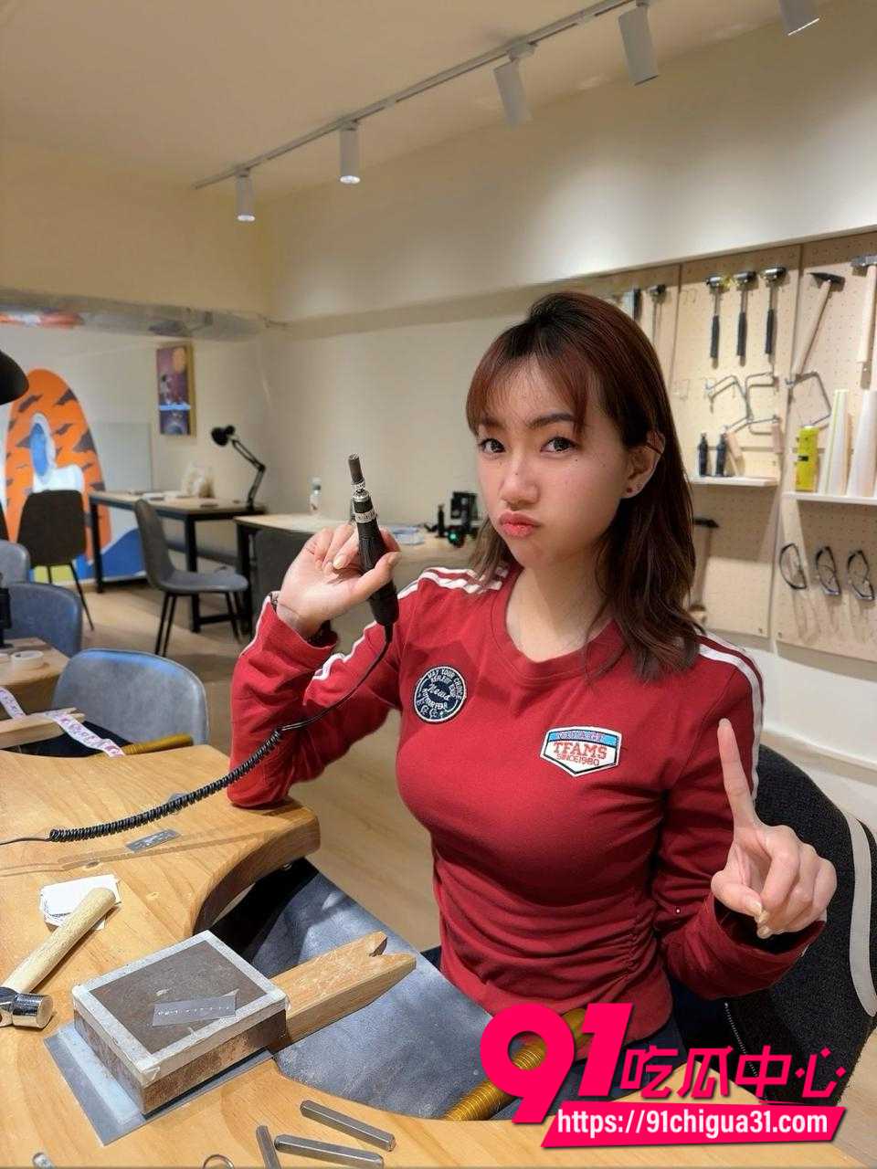 深圳大学吴悦茹 10