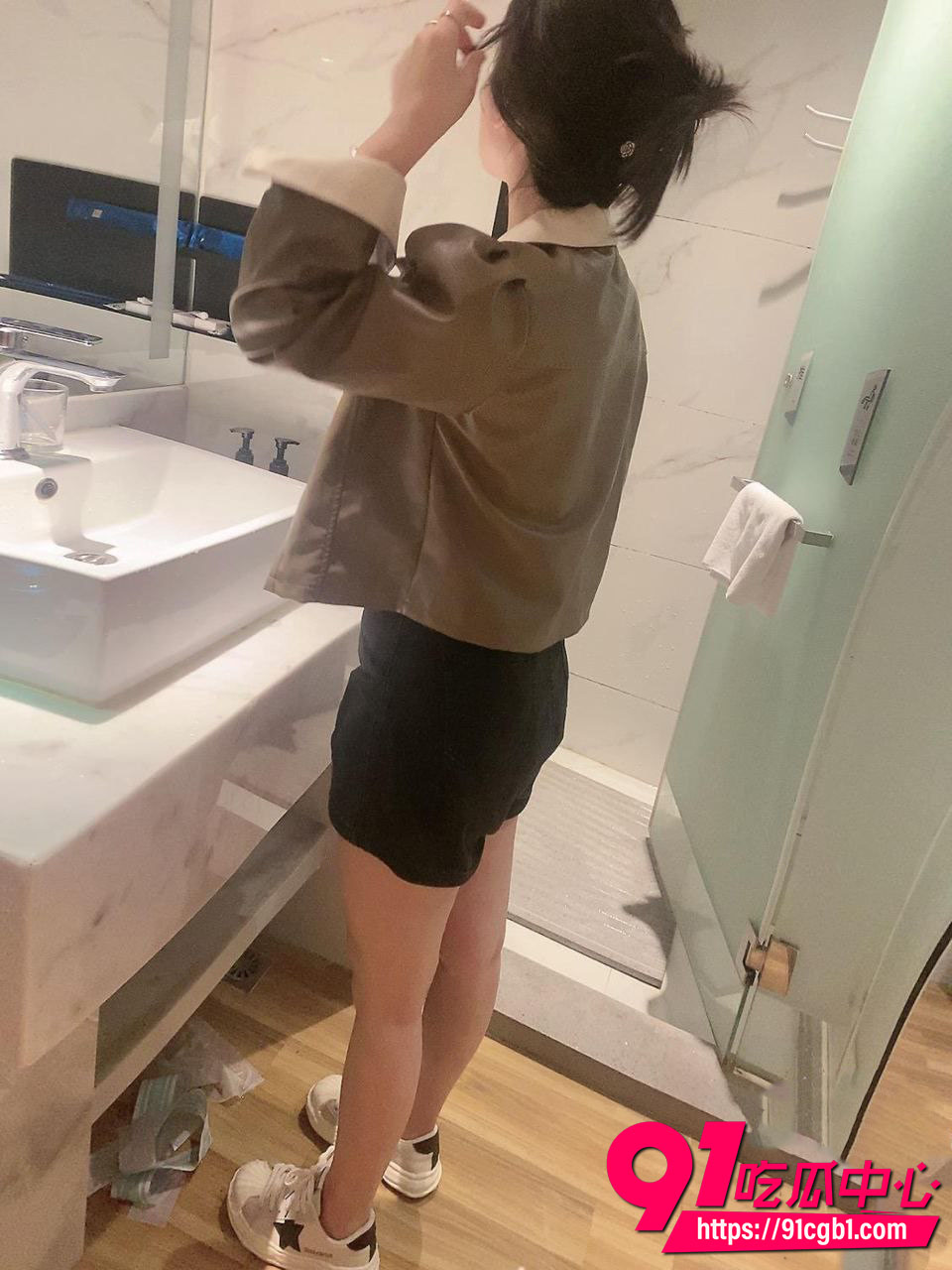 海角乱伦我的长腿嫂子 5
