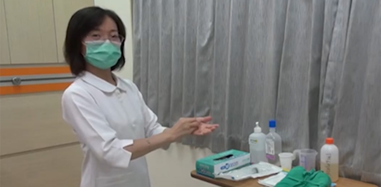小量灌肠法护士专业演示完整过程 操作细节与身体反应实录 紧张画面看的狼友们菊花一紧