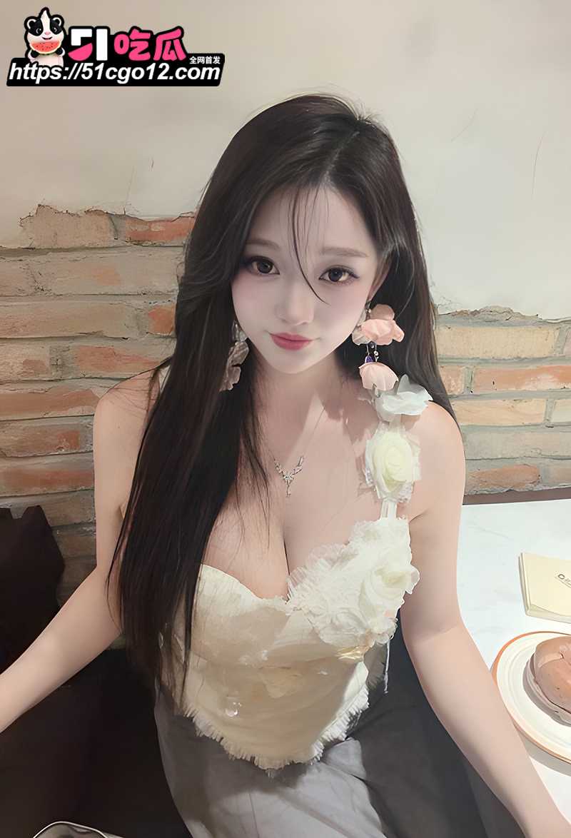 郑州嫩妹主播约炮视频流出 2 拷贝 郑州嫩妹主播约炮视频流出 2 拷贝