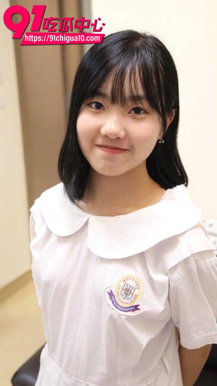 香港清纯高中妹被渣男调教成骚货5 香港清纯高中妹被渣男调教成骚货5
