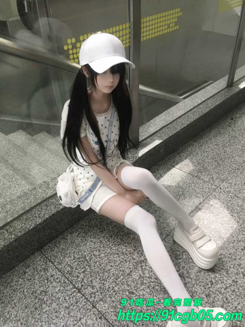 高颜值少萝嫩妹手冲自慰6水印版 高颜值少萝嫩妹手冲自慰6水印版