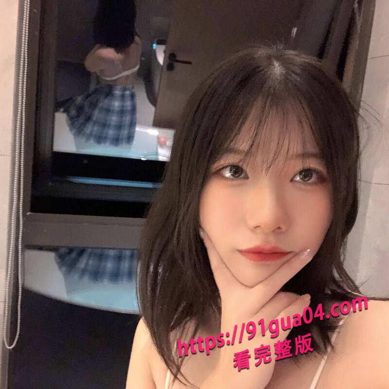 公公偷袭熟睡的儿媳05 公公偷袭熟睡的儿媳05