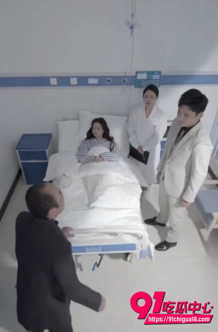 小伙被美女房东帮助走上巅峰5 小伙被美女房东帮助走上巅峰5