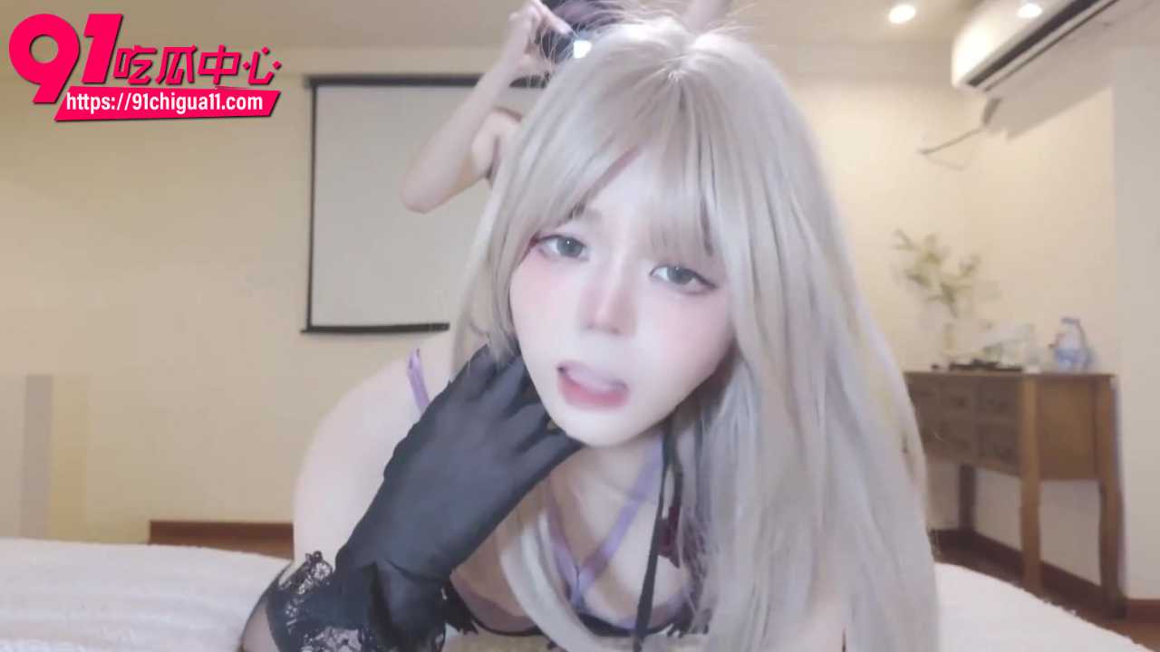 金发甜美萝莉SANG后入猛操嫩穴喷水7