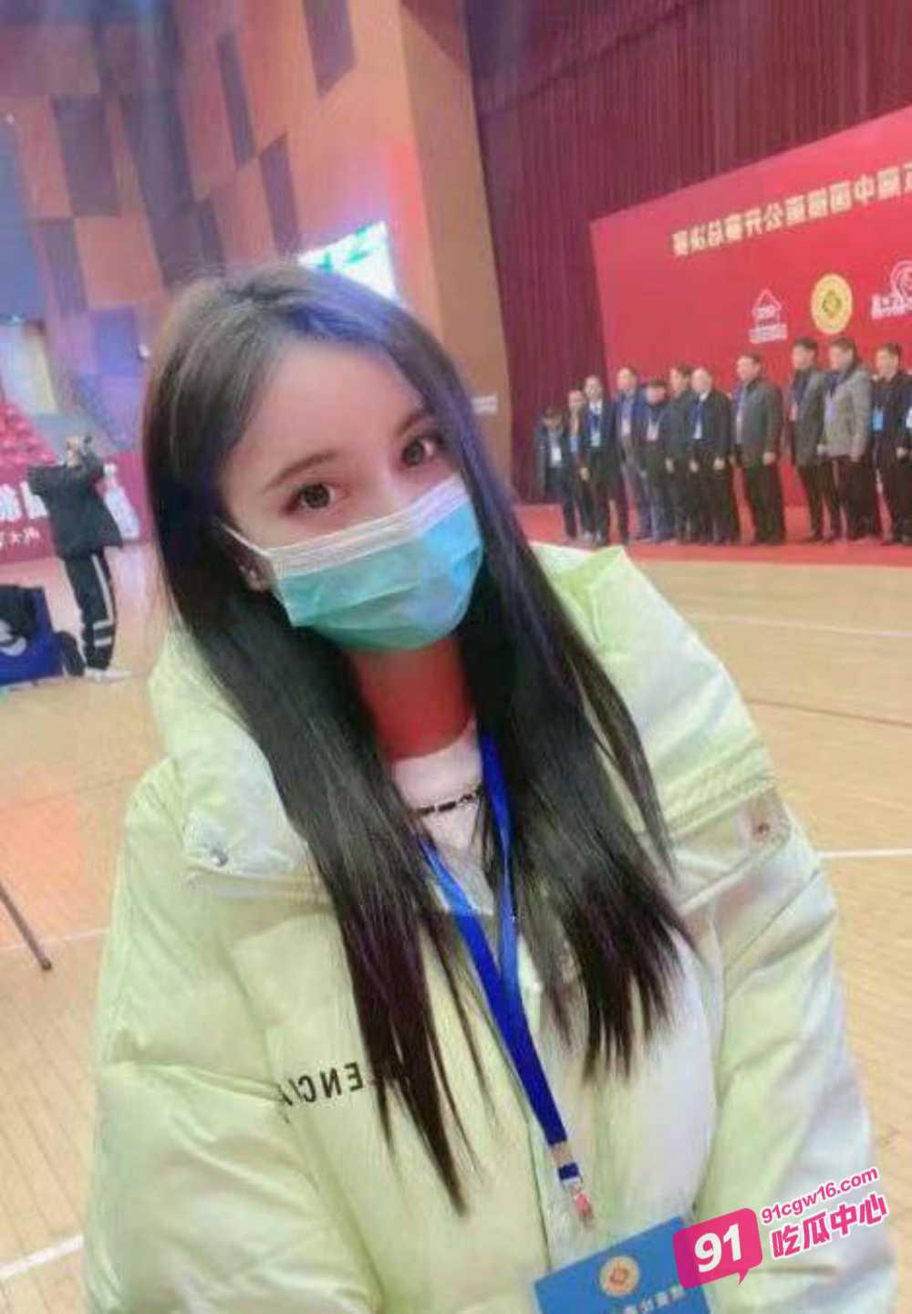 长沙牛逼小哥勾搭约啪夜场美女 教练车都想开回家 你让别人咋办？ 配图