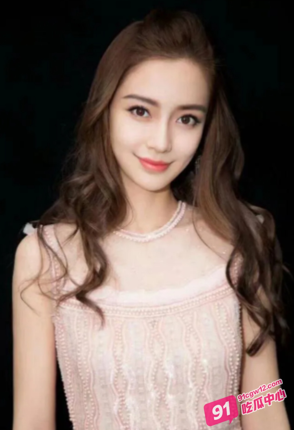 AI明星换脸杨颖 Angelababy 舞蹈生的一字马诱惑