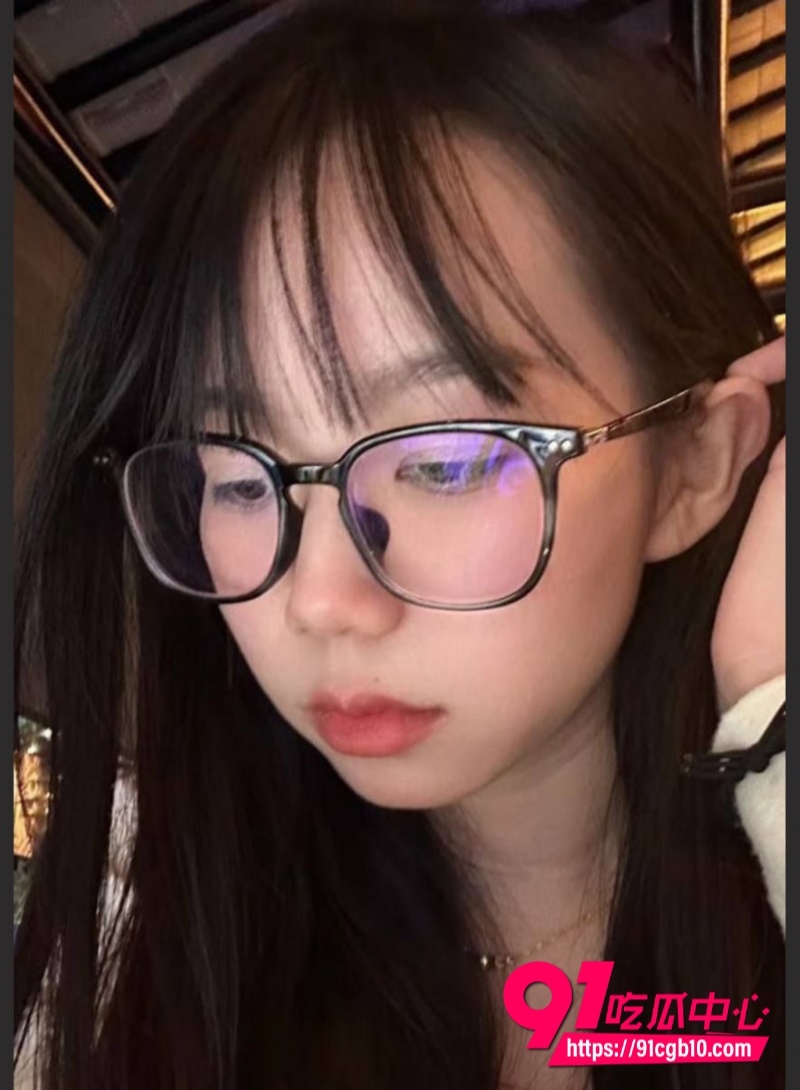 江苏盐城刚毕业X师明羽佳 与男友性爱视频流出8 江苏盐城刚毕业X师明羽佳 与男友性爱视频流出8