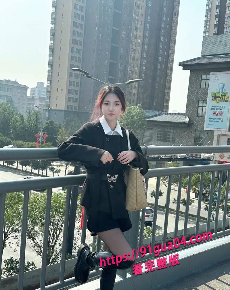 玩弄熟睡的小妈04 玩弄熟睡的小妈04