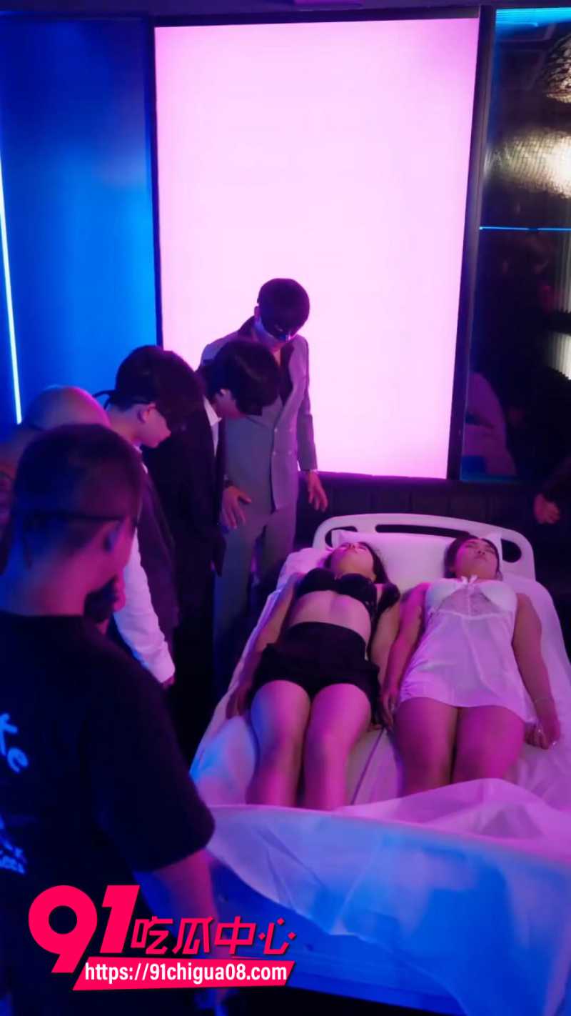 擦边短剧医院里的姐妹4 擦边短剧医院里的姐妹4