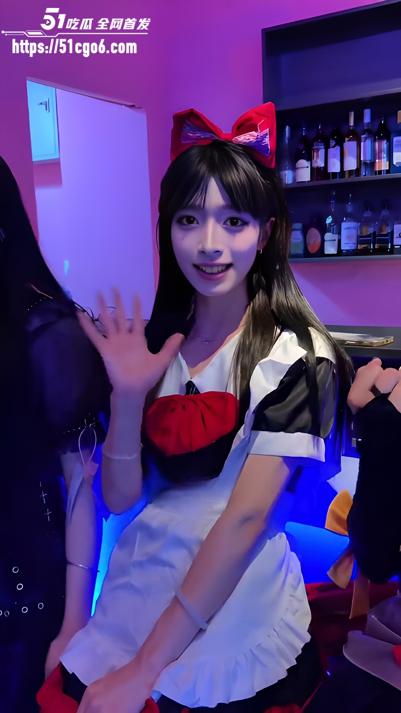 四川成都TS伪娘商业化 男娘Cosplay女仆店尺度极大 4 四川成都TS伪娘商业化 男娘Cosplay女仆店尺度极大 4
