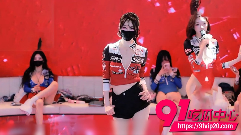 韩国BJ熊猫女团第七季女神们为了打榜脱光衣服露出白嫩肉体在直播间骚舞0 韩国BJ熊猫女团第七季女神们为了打榜脱光衣服露出白嫩肉体在直播间骚舞0