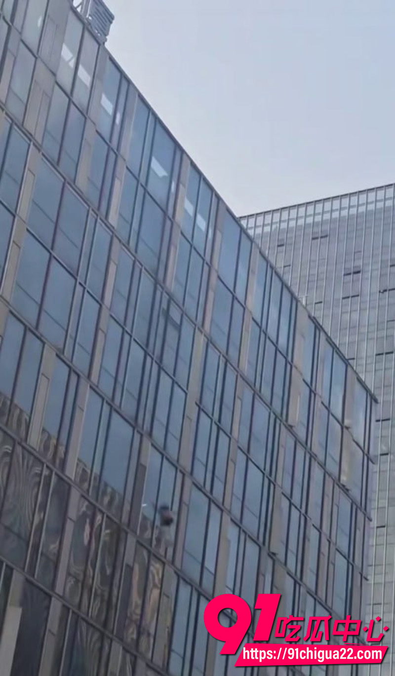 济南汉峪金谷高楼坠楼事件6 济南汉峪金谷高楼坠楼事件6