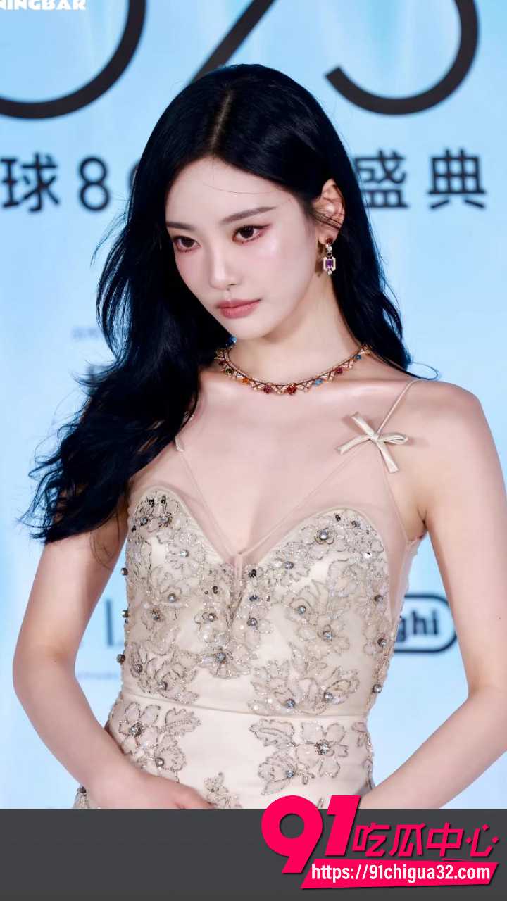 Lisa宁艺卓参加脱衣舞3 Lisa宁艺卓参加脱衣舞3