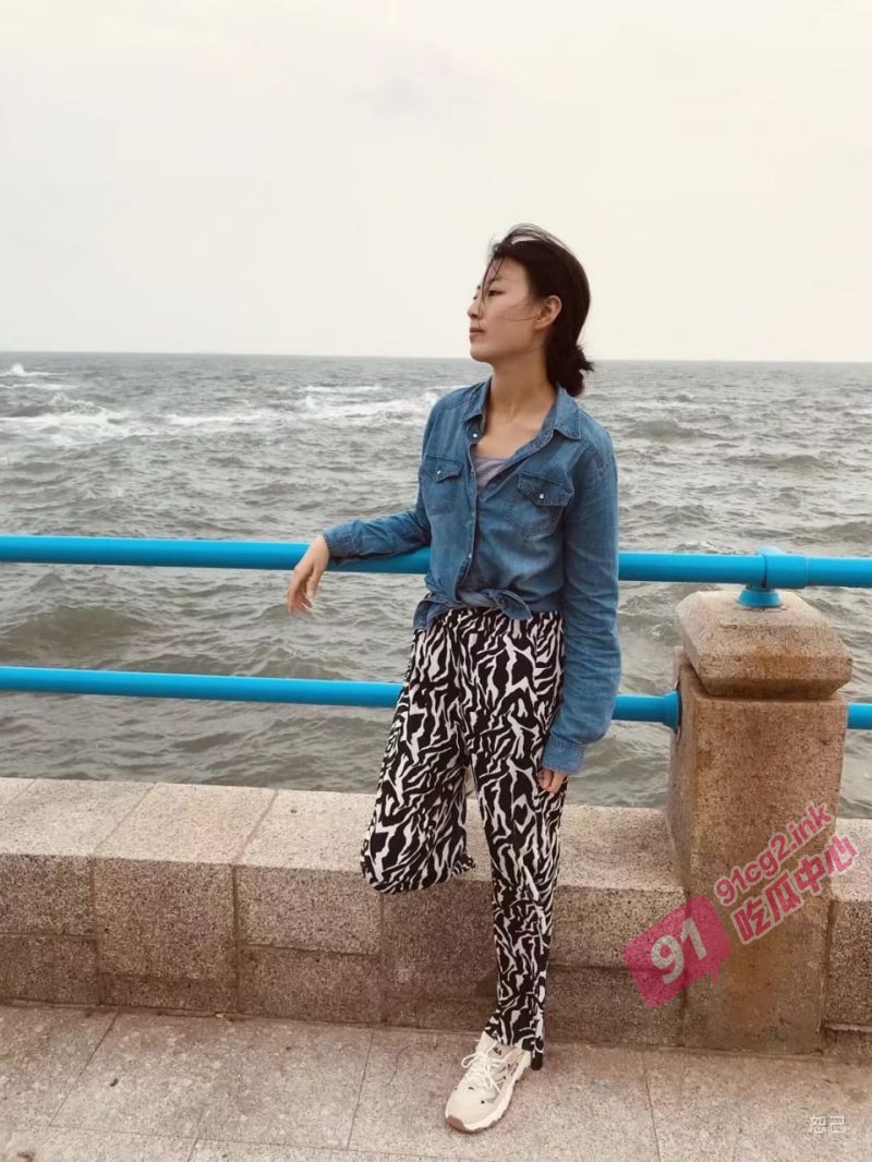 中国民航大学班花崔洁～人见人爱的女神 被土豪包养 3P性爱视频曝光！