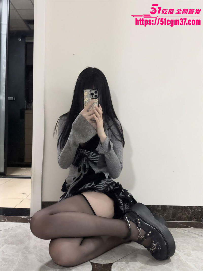 抖音网红 悠哉大王 金主定制私拍 4 抖音网红 悠哉大王 金主定制私拍 4