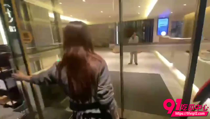 人妻蔡佳 7