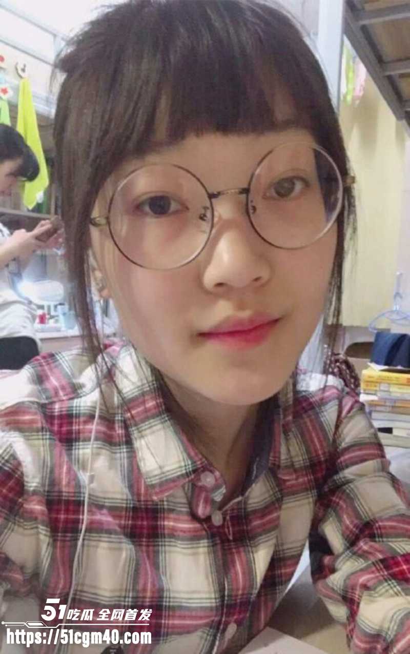 山东女大 孙晓文 露脸性爱实录 3 山东女大 孙晓文 露脸性爱实录 3