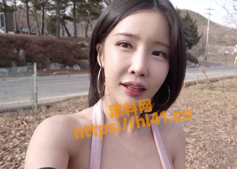 Onlyfans韩善月女明星又来安慰底层平民了！献身集装箱工人与其发生性爱关系！