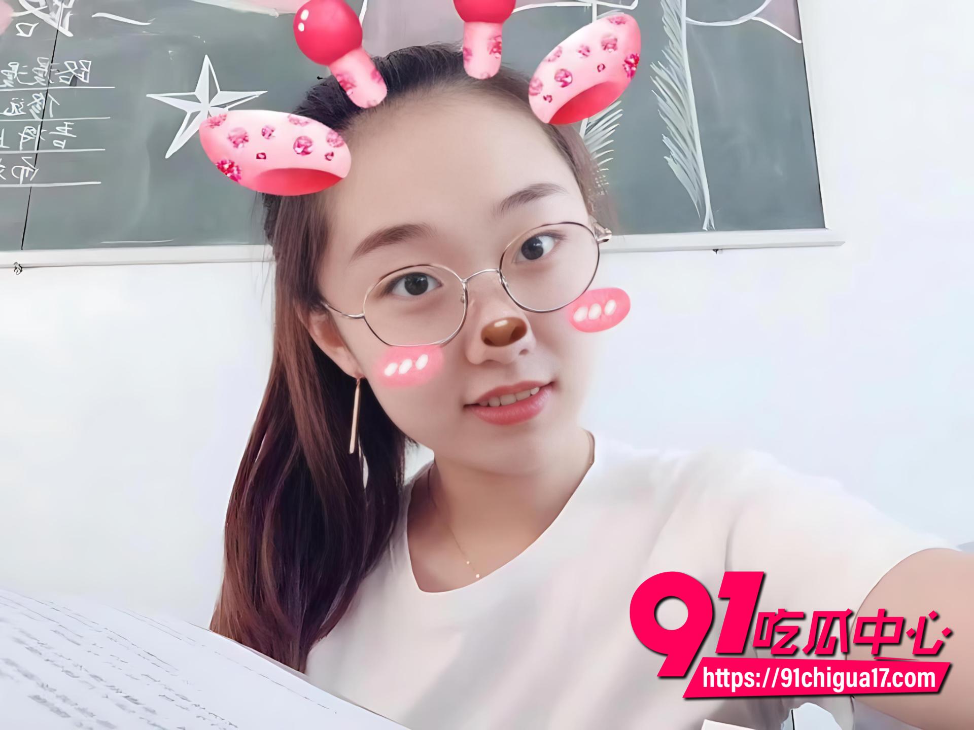 女教师私人定制视频流出2