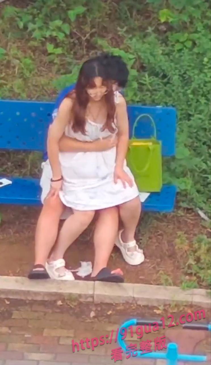 大学情侣3