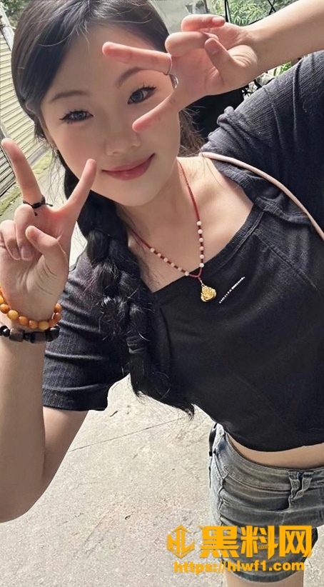 素人女大学生反差母狗 与渣男啪啪视频流出 自拍翘臀打桩实录 十分享受