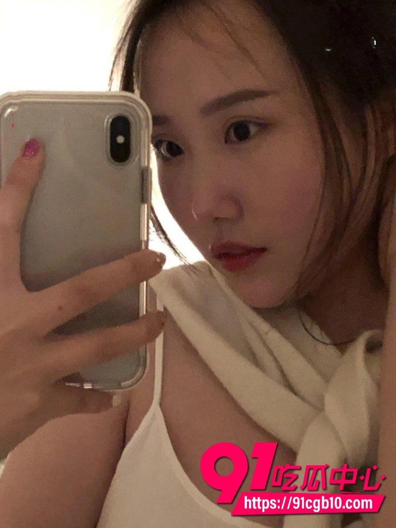 女大学生私房照 暧昧主动挑战潜规则4