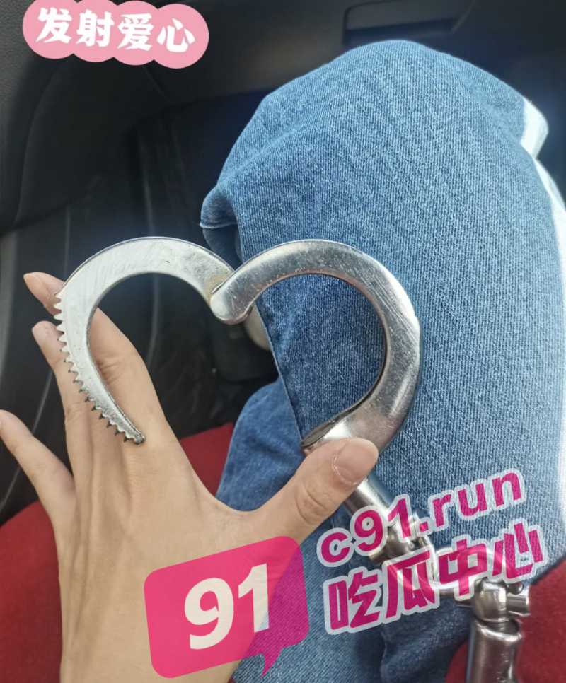 A_10.jpg