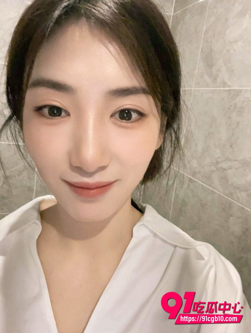 苏州世贸中心已婚少妇薛倩4