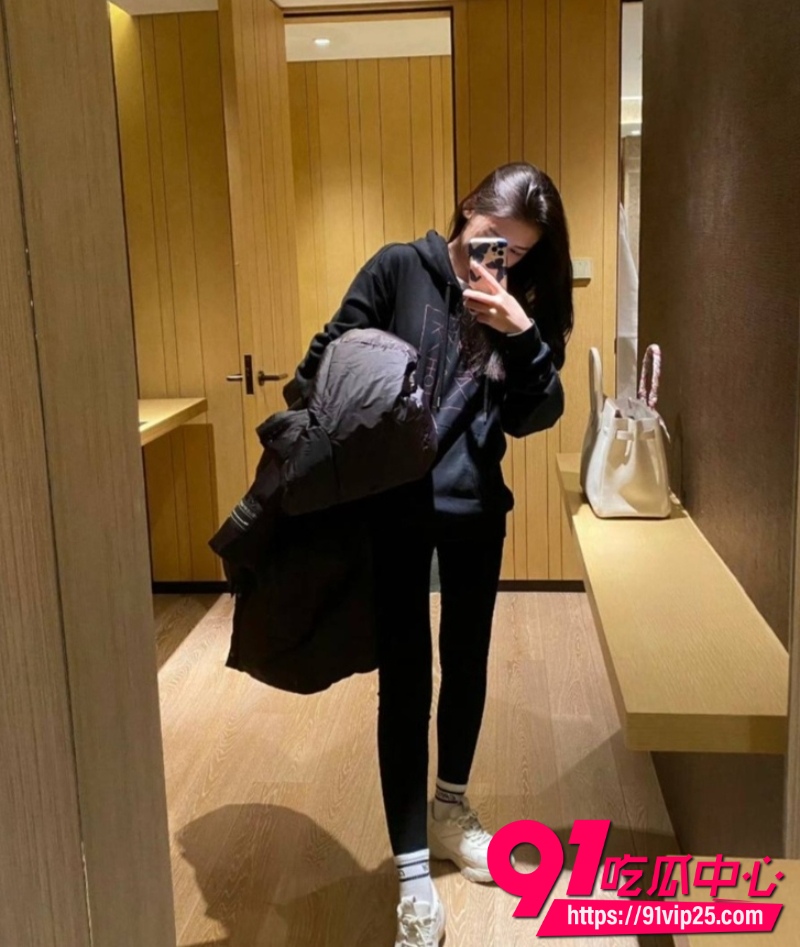 女主播魏莹诈骗翻车34 女主播魏莹诈骗翻车34