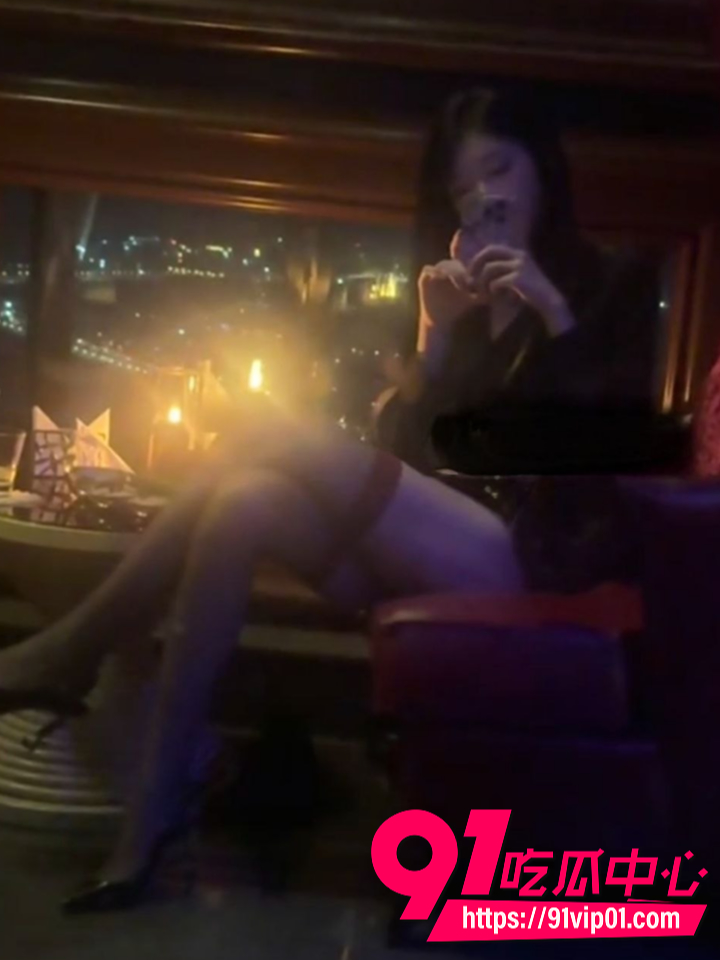 云南师范李育霖私密视频流出4