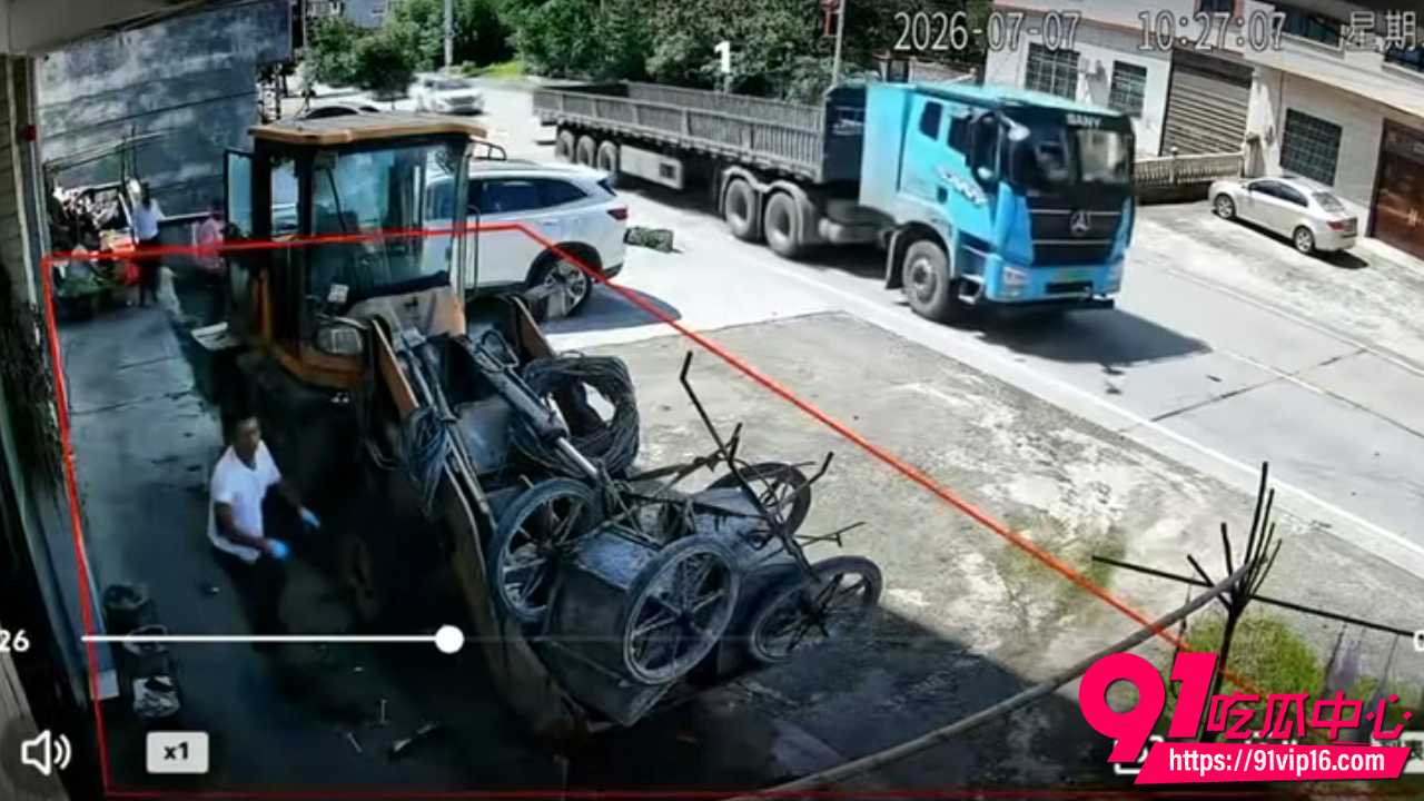 湖南邵阳市新邵县发生严重交通事故5 湖南邵阳市新邵县发生严重交通事故5