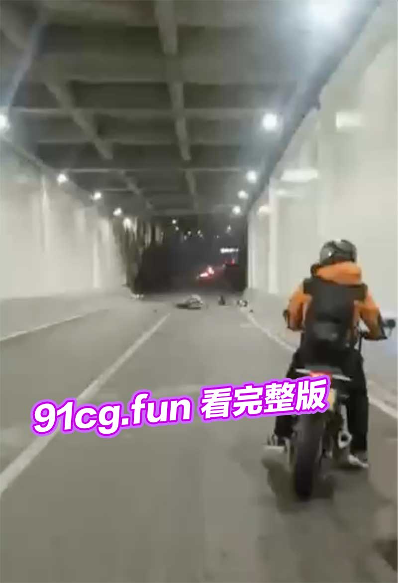 摩托2.jpg 摩托2.jpg